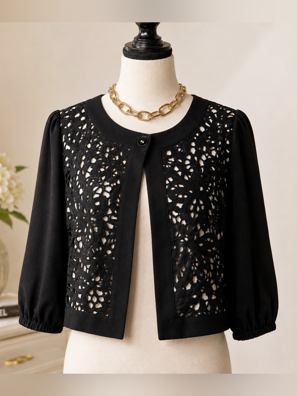 Karen Kane Black Lace Front Cropped Jacket Blazer Size L Romantic Evening
